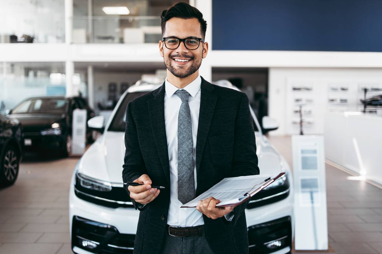 Comment mieux gérer les stocks d'une concession automobile ? 2 logiciel gestion automobile, gestion stock concessionnaire auto