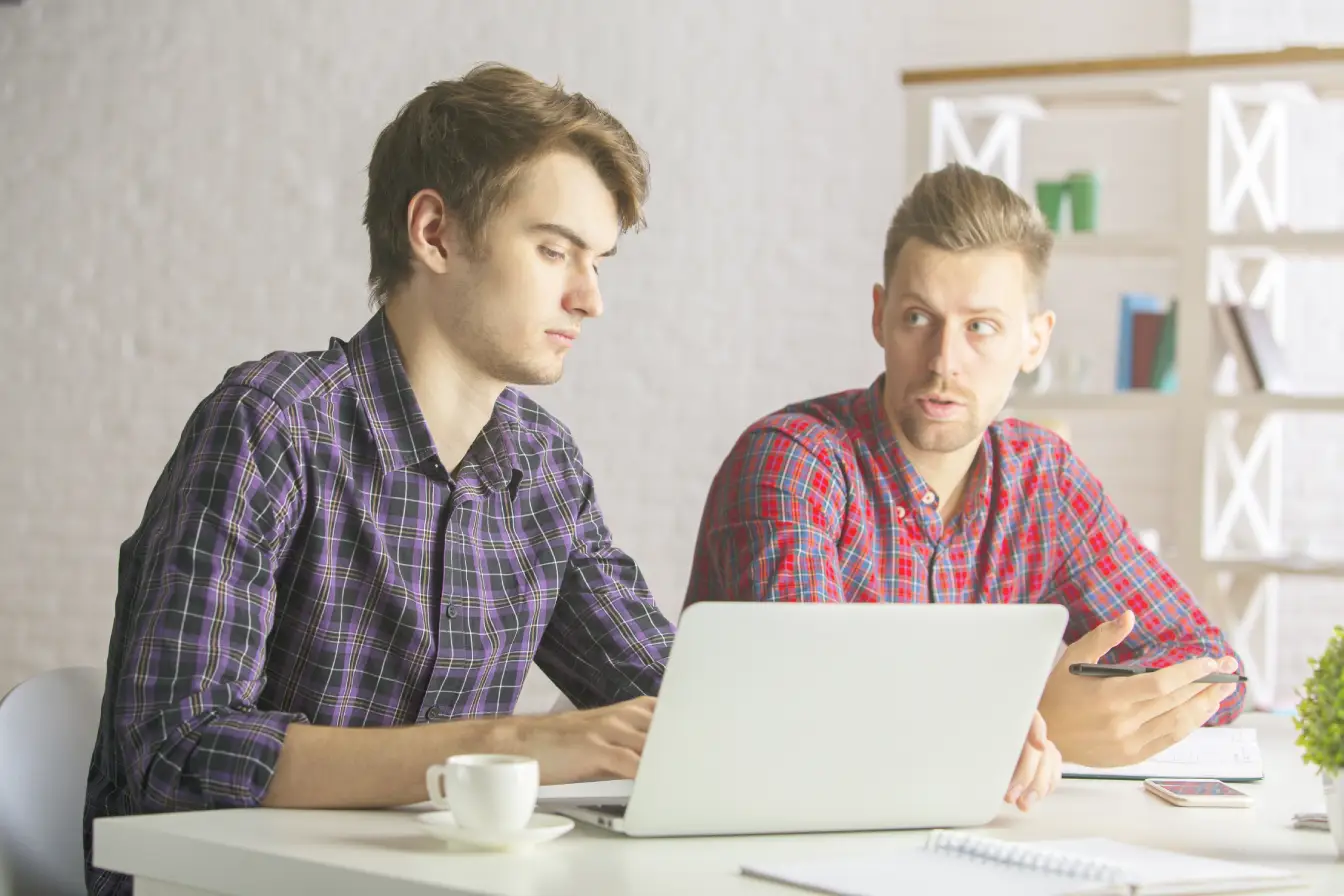 Évolution de carrière pour un moniteur d'éducation : quelles perspectives ? 20 Évolution carrière moniteur éducation