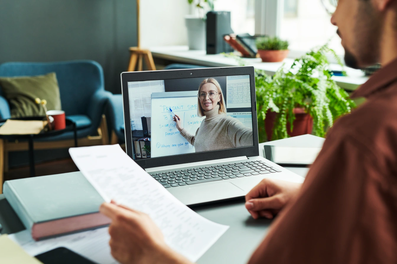 Comment préparer efficacement un titre professionnel grâce à une formation en ligne ? 19 certification professionnelle à distance